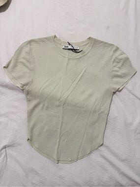 Zara Sage Ribbed Short Sleeve Tee